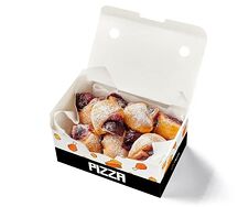 Рулетики c черной смородиной