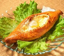 Хачапури по-аджарски