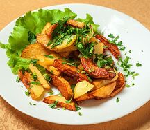 Картофель жареный с луком
