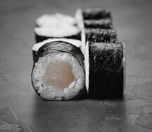 Ролл с масляной рыбой