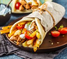 Шаурма куриная с добавка картофелем фри 