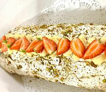 Фисташковый рулет