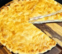 Курица с сыром (острый пирог)