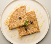 Блинчики с шоколадным кремом и бананом