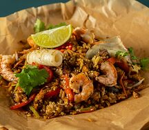 Ком Ранг с креветками и кальмарами