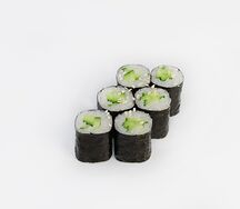 Мини-ролл с огурцом