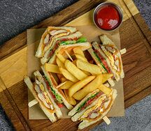 Клаб-сэндвич с курицей