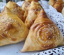 Самса куриная слоеная