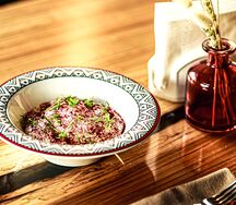 Оливье с копченой треской и воздушной эспумой