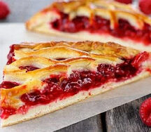 Пирог постный с малиной