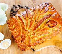 Пирог с капустой и яйцом