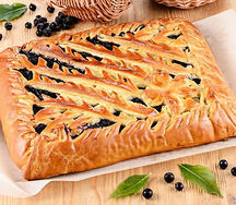 Пирог постный с черникой