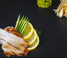 Сашими с угрем