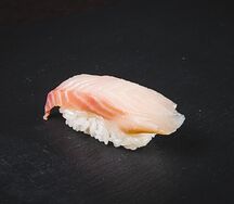 Нигири с окунем