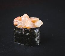 Гункан с гребешком спайси