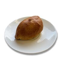 Пирожок с рисом и яйцом