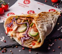 Шаварма с курицей в пите