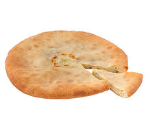 Пирог Осетинский с зеленым луком и сыром