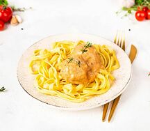 Биточки мясные с итальянской пастой