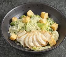 Цезарь с куриной грудкой