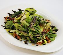 Теплый салат с говядиной