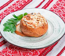 Жюльен в пшеничной булочке