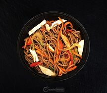Соба с курицей /Чили/