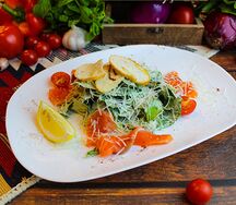 Цезарь с семгой
