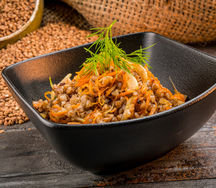 Гречка с морковью и луком