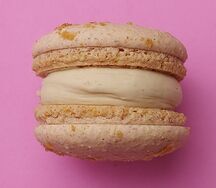 Макаронс Gudbrandsdalen-латте