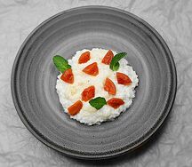 Каша рисовая с курагой