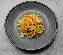 Капуста тушеная