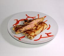 Блины с ветчиной и сыром