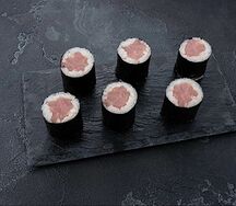 Маки с тунцом