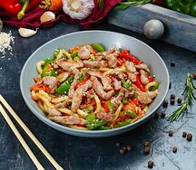 Лапша пшеничная со свининой