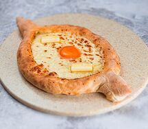 Хачапури по-аджарски