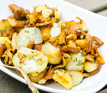 Картофель с лисичками