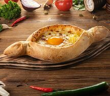 Хачапури по-аджарски