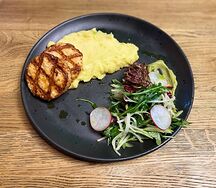 Котлеты крабовые с мусом из авокадо