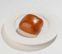 Пирожок с яблоками