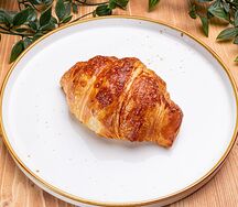 Круассан с сыром и ветчиной