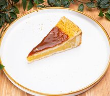 Карамельно-яблочный пирог