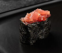 Спайси-суши лосось