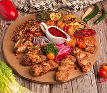 Ассорти шашлыков из курицы