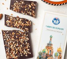 Шоколад Санкт-Петербург тёмный с миндалём