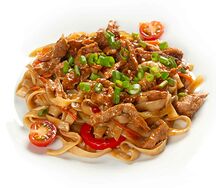 Wok лапша со свининой