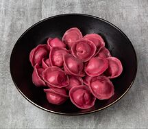 Пельмени с мясом кролика розовые