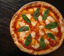 Пицца Маргарита