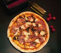 Пицца Прошутто Фунги