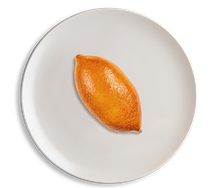 Пирожок с капустой и яйцом